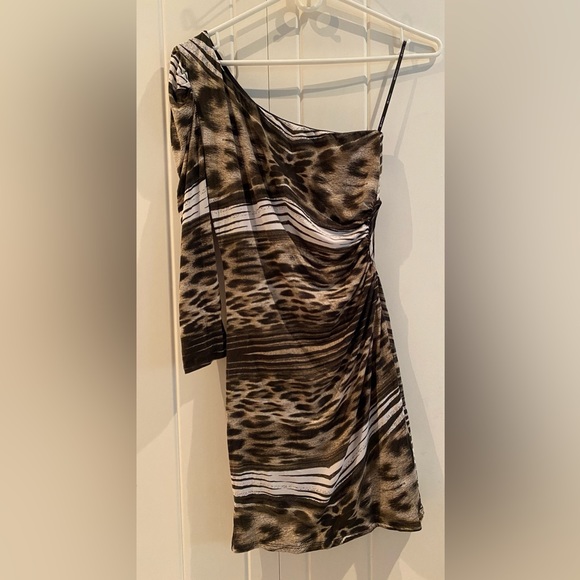 Forever 21 One Shoulder dress - Picture 1 of 6